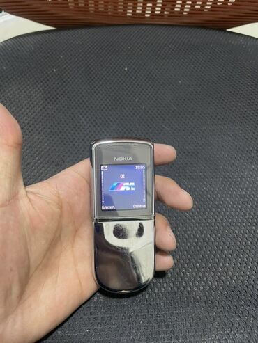 сотовые телефоны сименс: Nokia 1, Б/у, цвет - Серебристый