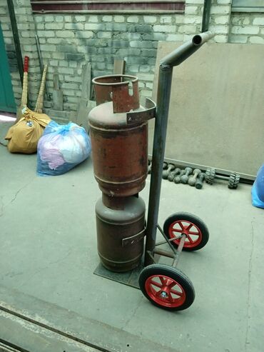 Садово-строительные тачки и тележки: Садово-строительная тачка и тележка, Двухколесная, Новый — 6