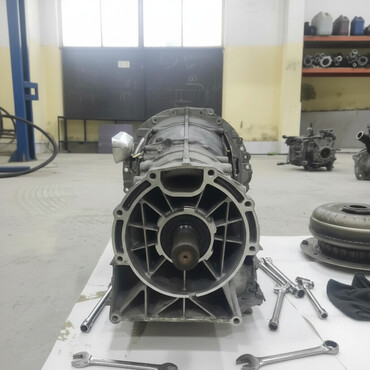 Sürət qutuları: ZF 8HP70 avtomatik sürətlər qutusu - Orijinal ZF-Getriebe GmbH — 1