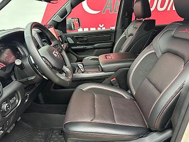 Dodge: Dodge Ram 3500: 2025 г., 3 л, Типтроник, Бензин, Пикап — 12