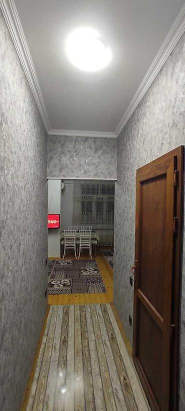 goy golde kiraye evler: İcarəyə verilir 2 otaqlı yeni tikili 50 m², İnşaatçılar m. 550 AZN/ay — 2