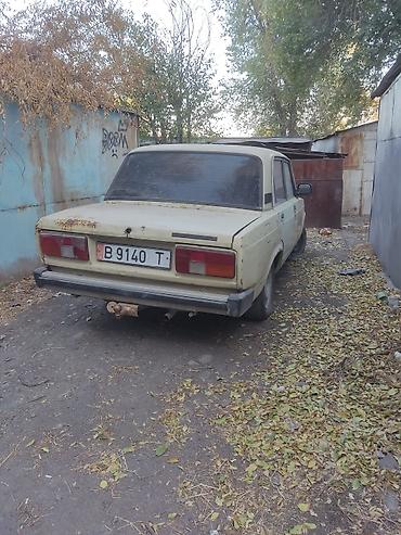 Унаа сатуу: ВАЗ (ЛАДА) 2105: 1988 г., 1.5 л, Кол менен иштөөчү, Бензин, Седан — 3