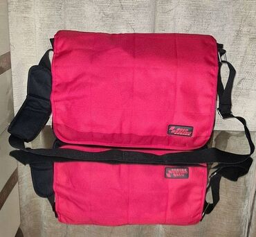 сумки для ноутбуков женские: Сумка Red Racing (Red/Black, 15.6") Сумка для ноутбука обеспечивает