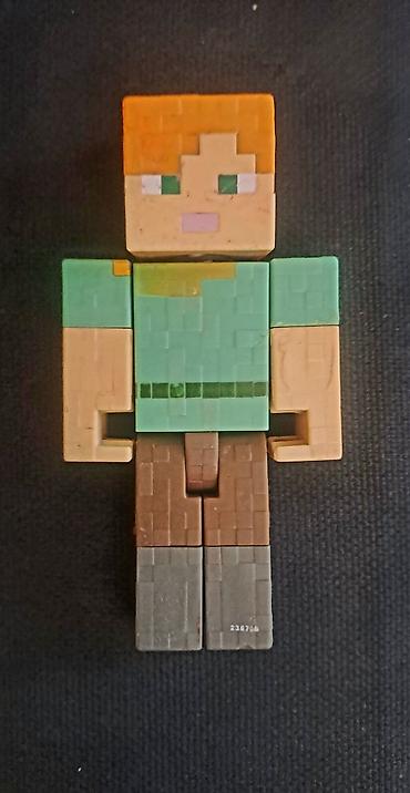 Oyuncaq fiqurlar: Minecraft üslubunda fiqur oyuncağı - Dizayn: Pikselli blok görünümlü — 1