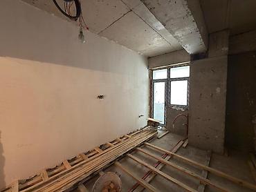 Yeni tikili: Satılır 2 otaqlı yeni tikili 93 m², Şah İsmayıl Xətai m. Kateqoriya — 12