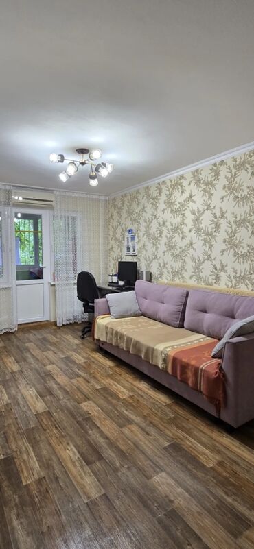 квартира берилет 5мкр: 2 комнаты, 49 м², 104 серия, 1 этаж, Евроремонт