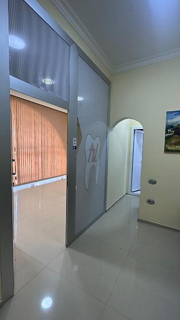 Kommersiya daşınmaz əmlakı: Kirayə obyekt – 40 kv.m, Nizami metrosuna 2 dəqiqə məsafə Yerləşmə: - — 7
