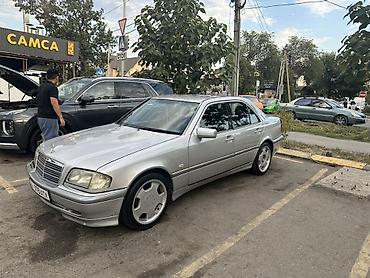 210 салон: Mercedes-Benz С -класс W202 (седан), интерьер - Просторный салон с — 10