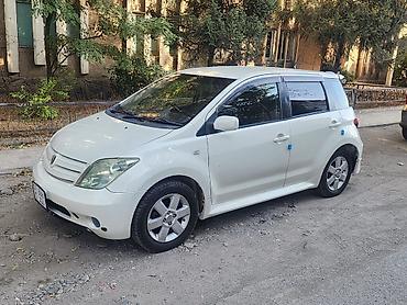 reno talisman: Toyota Ist: 2003 г., 1.5 л, Автомат, Бензин, Хэтчбэк — 1
