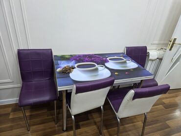 Stullar: Mətbəx üçün, Açılmayan, Dördbucaq masa, 4 stul