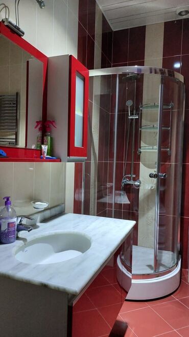 Yeni tikili: 3 otaqlı, Yeni tikili, m. 8 Noyabr, 112 kv. m — 9