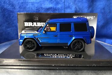 Avtomobil modelləri: Коллекционная модель Brabus 900 based on Mercedes-Benz G65 dark blue — 17