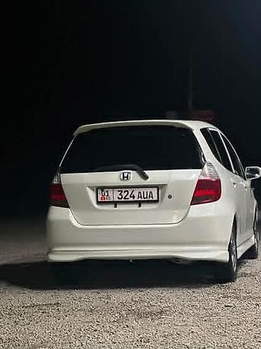 e6 3: Honda Fit: 2002 г., 1.3 л, Автомат, Газ, Седан — 4