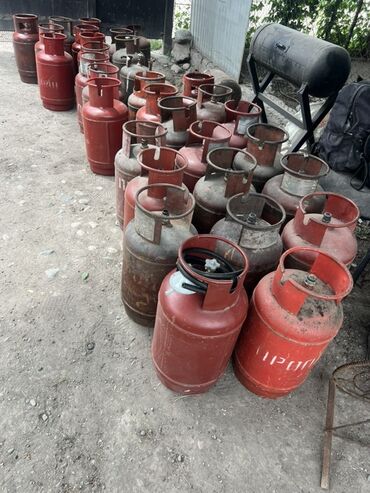 заправка газ болона: В наличии баллоны для пропана. Баллоны окрашены в красный цвет и имеют