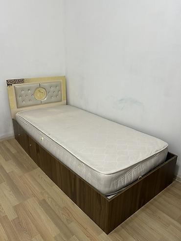 tək termo: Oğlan və qız üçün, İşlənmiş, Təknəfərlik çarpayı, Termo, Yazı masası — 1