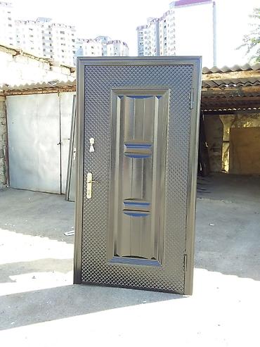 Giriş qapıları: Seyf qapılar Münasib qapılar Dəmir qapı Ev qapıları Çöl qapısı — 10