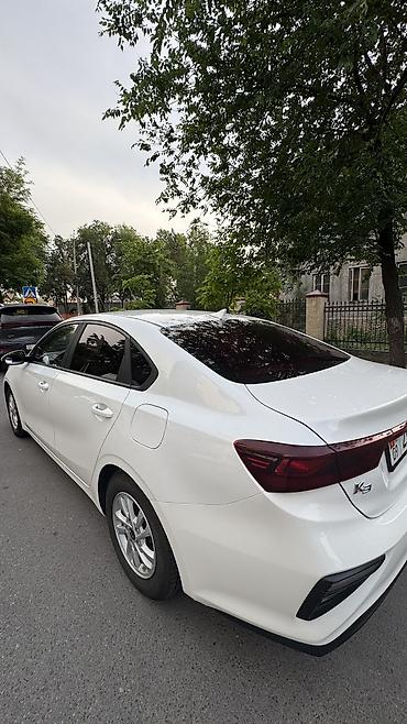 kia ceed: Kia Cerato: 2018 г., Автомат, Бензин, Седан — 2