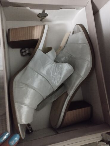 Women's Sneakers and athletic shoes: Обувь женская. Босоножки на платформе,на каблуке и ботасы(кросовки) — 11