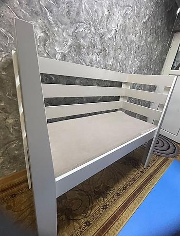 дедский кравать: Детская прикроватная кровать-диван с бортиками Ручная работа - Тип — 3