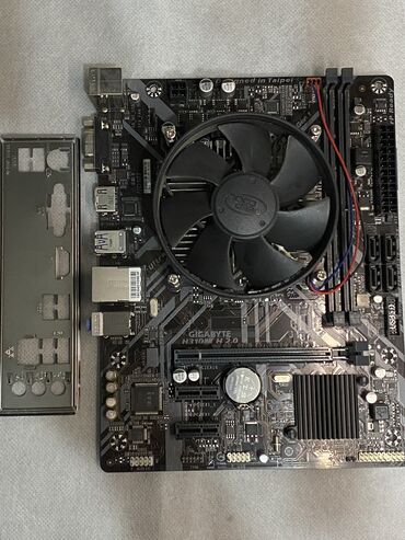 комплект материнская плата процессор: Энелик плата, Колдонулган, Gigabyte, LGA1151 v2, Micro-ATX, ПК үчүн
