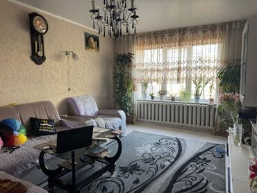 Продажа квартир: Дом, 71 м², 3 комнаты, Риэлтор