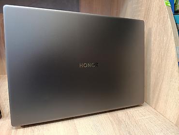Huawei: Honor MagicBook X16 — 9