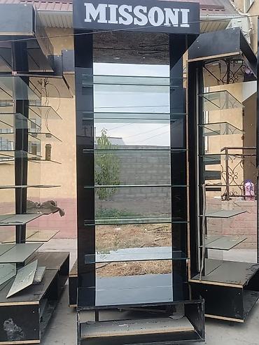 milano: Стеллаж Для конфет, С зеркалом, 2 см * 47 см * 25 см, 
Б/у — 3
