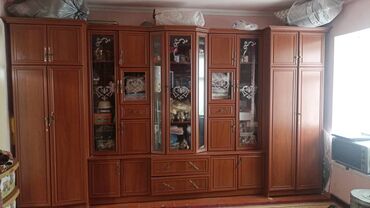 угловые диваны в бишкеке: Гарнитур для зала, Шкаф, ДСП, цвет - Коричневый