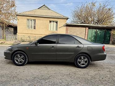 Toyota: Toyota Camry: 2003 г., Бензин — 5