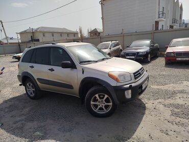 Toyota: Toyota RAV4: 2000 г., 2 л, Автомат, Бензин, Кроссовер