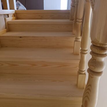 Pilləkən məhəccərləri: Salam taxta pilləkanı yüksək keyfiyyətlə yığıb yerində — 6