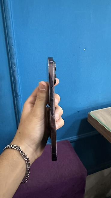 iphome 14 pro: IPhone 14 Pro, Deep Purple, Simsiz şarj — 3