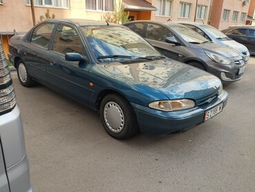 ford courier: Ford Mondeo: 1993 г., 2 л, Автомат, Бензин, Седан