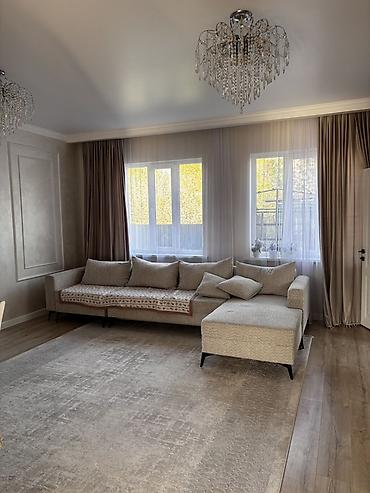 Продажа коттеджей и домов: Двухэтажный современный дом с террасой и огороженной территорией — 8