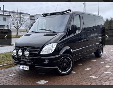 дополнительные фары на скутер: Черный микроавтобус Mercedes-Benz Sprinter с модификациями. Оснащен