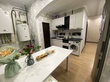Продажа домов: 2 комнаты, 57 м², 107 серия, 8 этаж, Евроремонт