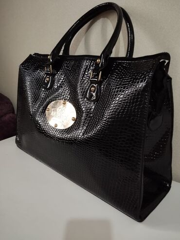 Çantalar: Sumka razmer hun 35 en 50 sm təmiz dəri alinib 299 azn — 7