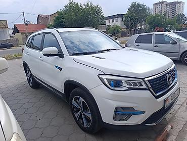 byd e6: Changan CS75: 2020 г., 1.5 л, Робот, Гибрид, Кроссовер — 2