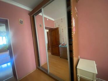 Köhnə tikili: Bakı, Yasamal, 3 otaqlı, Köhnə tikili, m. Elmlər Akademiyası, 80 kv. m -da lalafo.az — 3 Köhnə tikili: Bakı, Yasamal, 3 otaqlı, Köhnə tikili, m. Elmlər Akademiyası, 80 kv. m — 3