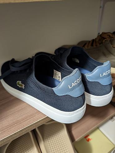 lacoste saat: Lacoste brendi, kedler yeni - Rəng: tünd mavi (navy), arxa hissədə — 1