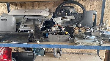 Другие автозапчасти: Разбор автомобиля Тойота Альфард – продажа запчастей по частям — 9