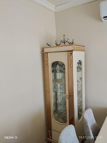 mebel alan usta: Zövqlü qonaq otağı mebel dəsti - Yemək masası: krem rəngdə, qızılı — 2