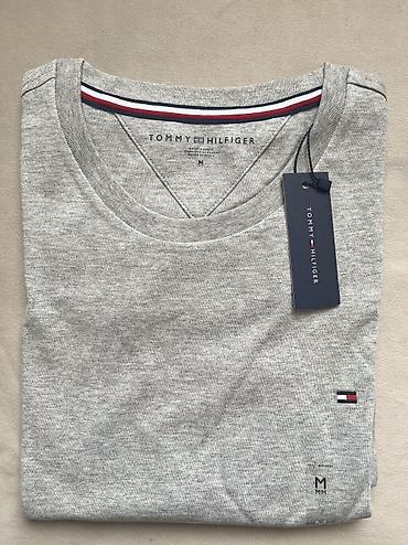 Köynəklər: Original tommy hilfiger t shirt hamsi M olcu biri 85 azn real ve — 3