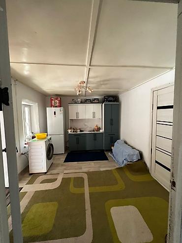 Продажа коттеджей и домов: Продаётся частный дом с большим двором и хозяйственными постройками at lalafo.kg — 18 Продажа коттеджей и домов: Продаётся частный дом с большим двором и хозяйственными постройками — 18