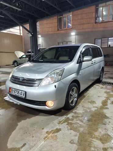 фит климат контроль: Toyota Isis: 2005 г., 2 л, Автомат, Бензин, Минивэн