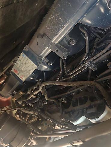 Другой строительный транспорт: Самосвал SHACMAN (6x4) - Колесная формула: 6x4, задняя тележка на — 5