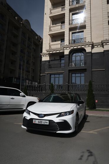 Toyota: Toyota Camry: 2020 г., 2.5 л, Автомат, Гибрид