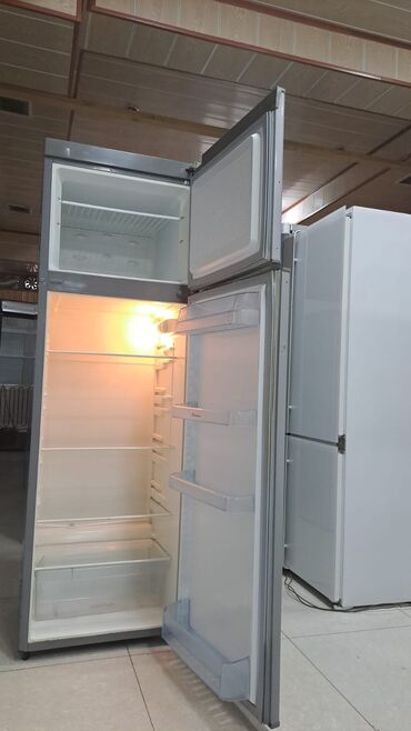 Soyuducular: 2 qapılı Soyuducu Satılır