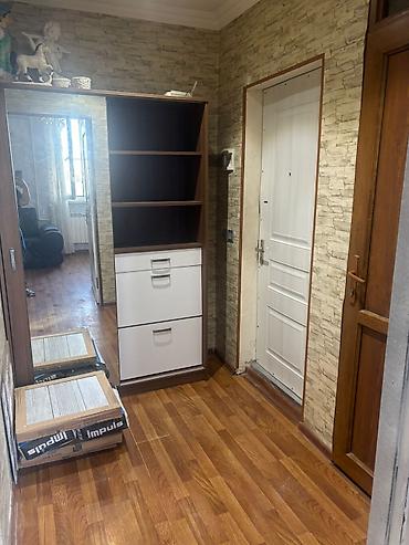 Mənzillər: Unvan qaracuxur natarsun yanı yol qiragdı 5 5 dir 100 depozit alınır — 10