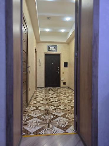 ev axdaram: 3 otaqlı, Yeni tikili, 65 kv. m — 10